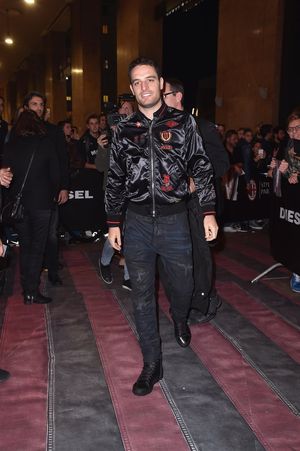 Image post by @DIESEL on Twitter