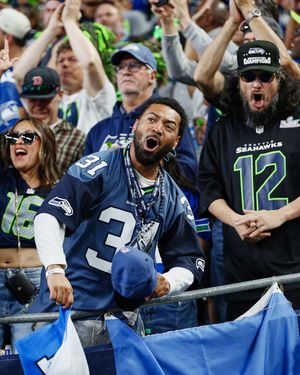 Image post by @12s on Instagram
