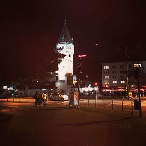Image post by @canmainhattan on Instagram