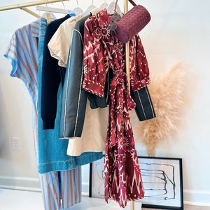Image post by @juliesboutique on Instagram