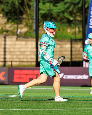 Image post by @PLLWhipsnakes on Twitter