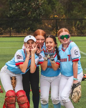 Image post by @softballyouth on Instagram