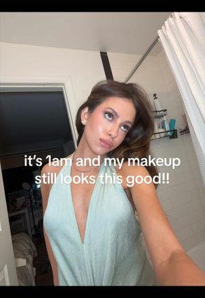 Video post by @anyaweitz on TikTok