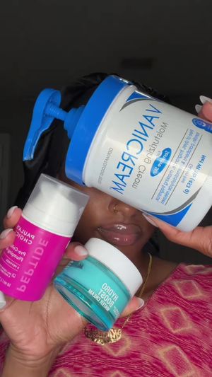 Video post by @doseofkhadija on TikTok