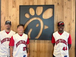 Image post by @stjoemustangs on Facebook