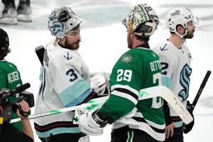 Image post by @NHLde on Twitter