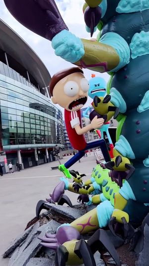 Video post by @warnertvde on TikTok