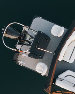 Image post by @crestpontoonboats on Instagram