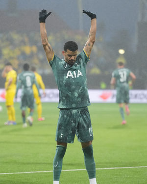 Image post by @spursofficial on Instagram