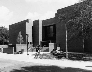 Image post by @fsulibraries on Instagram