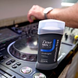 Image post by @dovemencare on Instagram