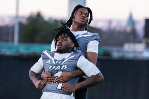 Image post by @uab_fb on Instagram