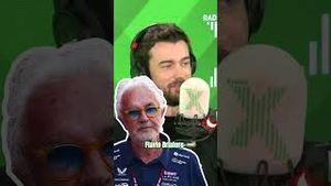 Video post by @radiox on YouTube