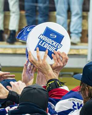 Image post by @swissicehockeymen on Instagram