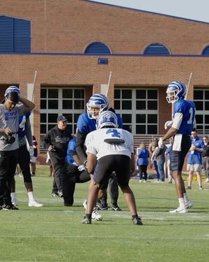 Image post by @memphisfootball on Instagram