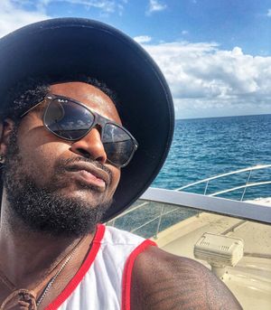 Image post by @datdudebp on Instagram