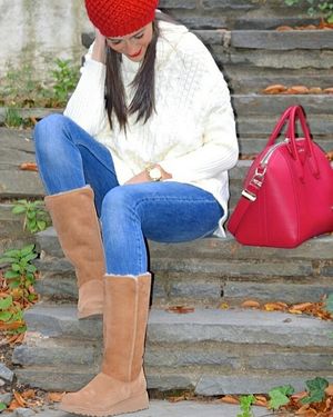 Image post by @ugg on Instagram