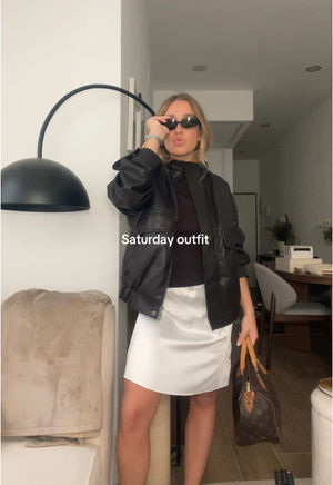 Video post by @carlotagrandeb on TikTok