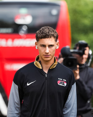 Image post by @azalkmaar on Instagram