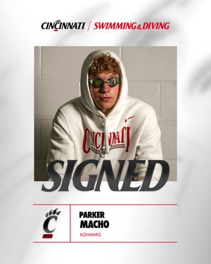 Image post by @GoBearcatsSWIM on Twitter
