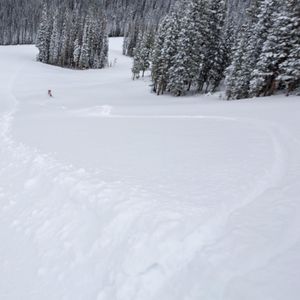 Image post by @vailmtn on Instagram