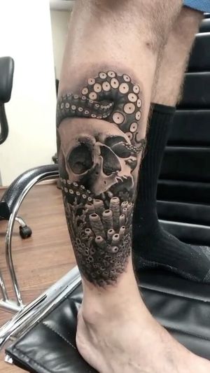 Video post by @skindesigntattoos on Instagram