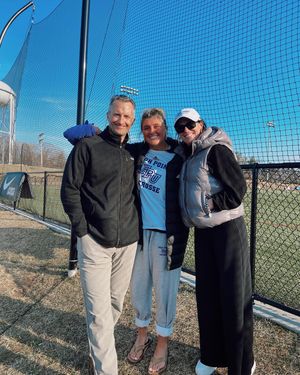 Image post by @hpuwlax on Instagram
