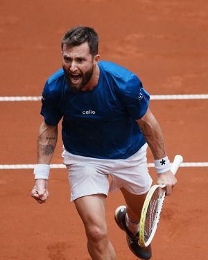 Image post by @fftennis on Instagram