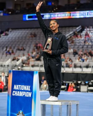 Image post by @uclagymnastics on Instagram