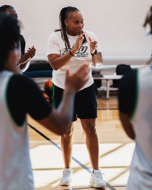 Image post by @fgcu_wbb on Instagram