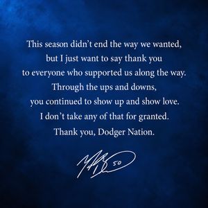 Image post by @mookiebetts on Instagram