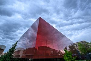 Image post by @wsupullman on Instagram