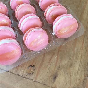 Image post by @theblondewhobakes on Instagram