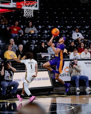 Image post by @ecuwbb on Instagram