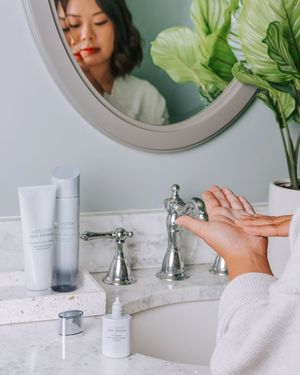 Image post by @amway on Instagram