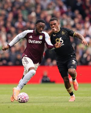 Image post by @AVFCOfficial on Twitter