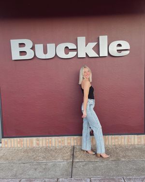 Image post by @madysenngilpin on Instagram
