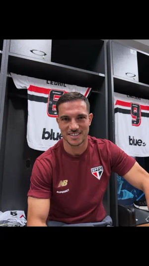 Image post by @saopaulofc on TikTok