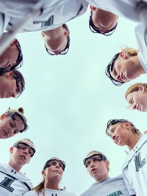 Image post by @loyolawlax on Instagram