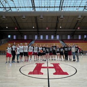 Image post by @harvardwbb on Instagram