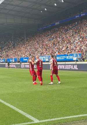 Video post by @azalkmaar on TikTok