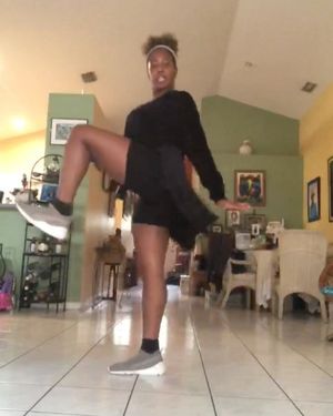 Video post by @nicollethinks on Instagram