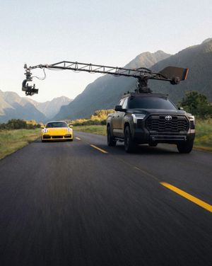 Image post by @motocrane_team on Instagram