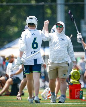 Image post by @seattlestarzlax on Instagram