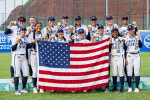 Image post by @usasoftball on Instagram