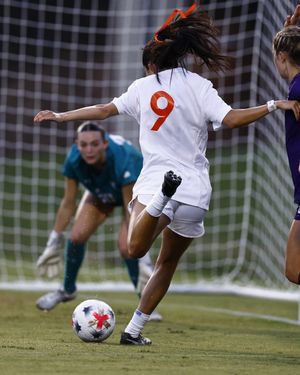 Image post by @uvawomensoccer on Instagram