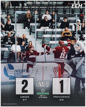 Image post by @everythingcollegehockey on Instagram