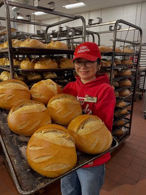 Image post by @stewleonards on Instagram