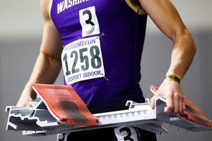 Image post by @uwtrack on Instagram