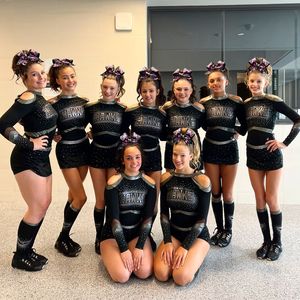 Image post by @bhshawkscheer on Instagram
